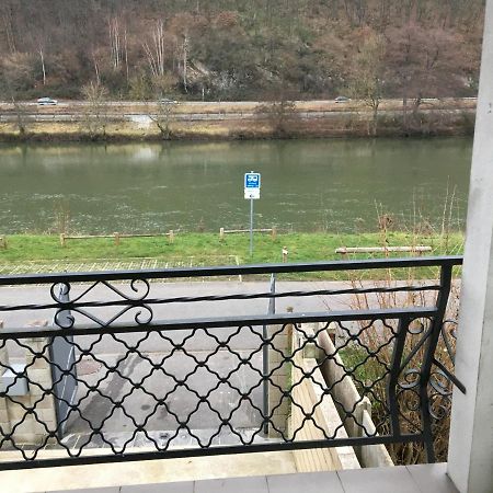 Vila La Rose Sur Meuse Haybes Exteriér fotografie