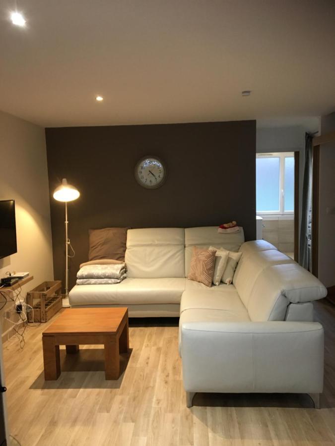 Vila La Rose Sur Meuse Haybes Exteriér fotografie