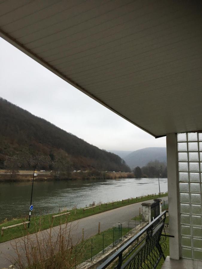 Vila La Rose Sur Meuse Haybes Exteriér fotografie